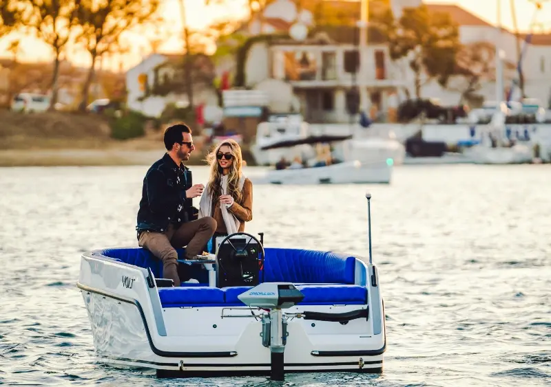 volt-180-electric-boat